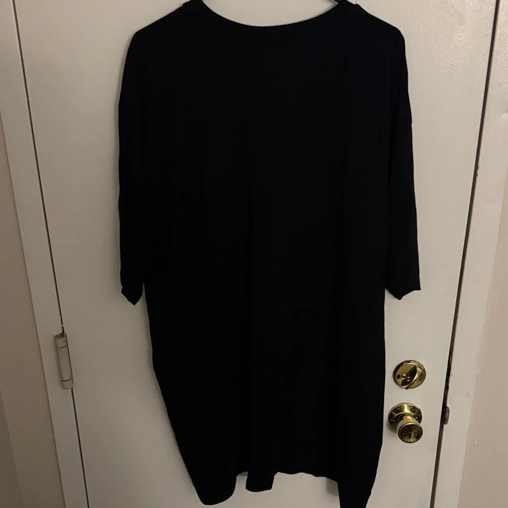 Kenneth Cole Black Graphic Tee size 4xl - Picture 2 of 3